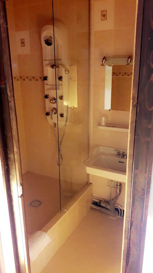 Hotel Le Chalet Sembadel Zewnętrze zdjęcie