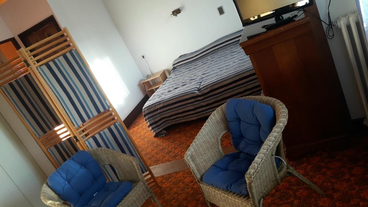 Hotel Le Chalet Sembadel Zewnętrze zdjęcie